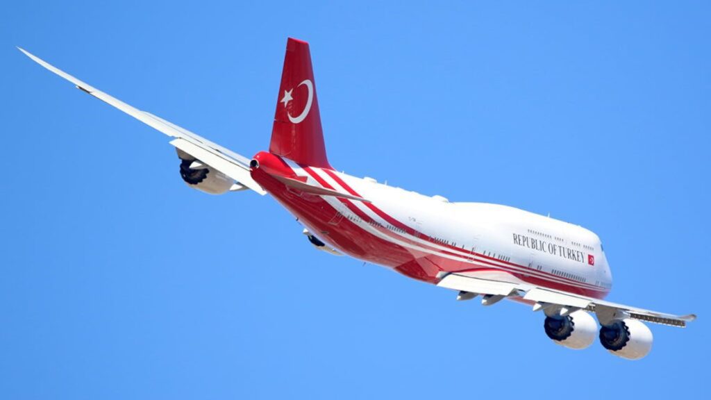 Boeing 747