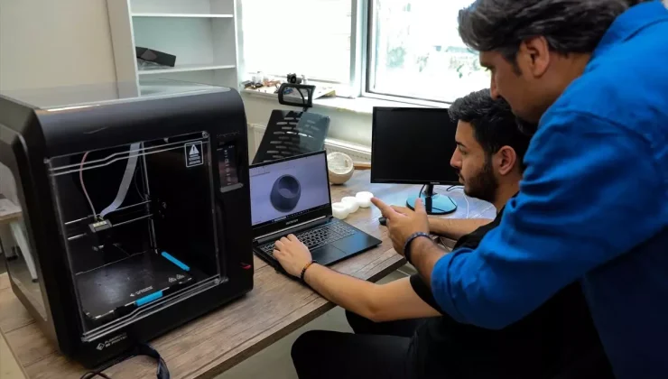 Burdur’da Geleneksel Kabak Kemane 3 Boyutlu Yazıcıyla Üretildi