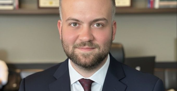 Yapay Zekâ Yanıtlarında Topluluk Tabanlı Içeriklerin Etkisi