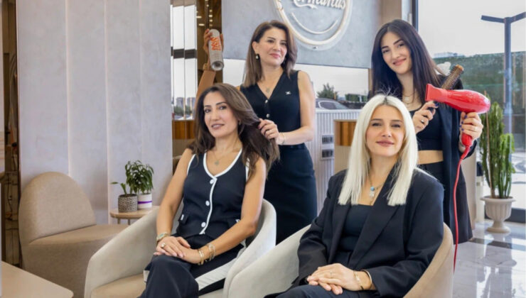 Hermanas Dokunuşu: Gelin Makyajı ve Saçının Dört Kadın Ustası