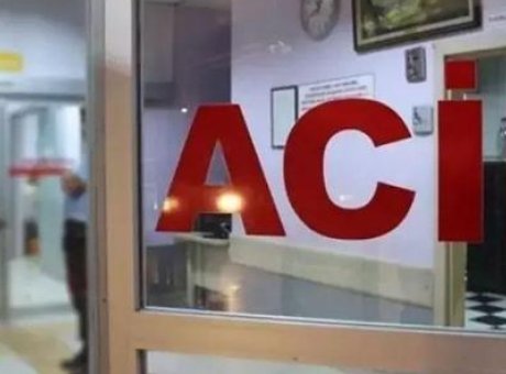 Adana’da Berberde Silahlı Çatışma: 7 Yaralı, Kaçan Şüpheliler Peşinde!