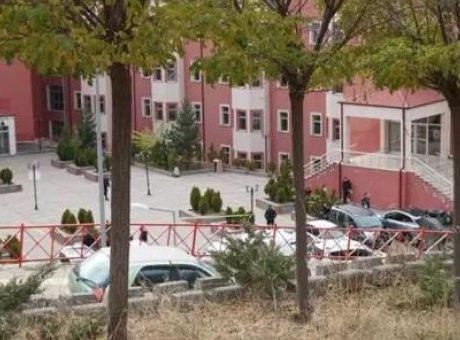 Gümüşhane Üniversitesi’nde Silahlı Rehin Alma Olayı: Zanlı Tutuklandı