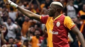 Osimhen'e Avrupanın Süper Güçlerinden 3 Cazip Teklif!