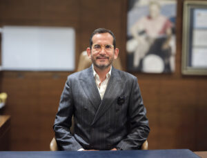 Doç. Dr. Ata Can: “ Diz Proteziyle Yeni Dönem Başladı”