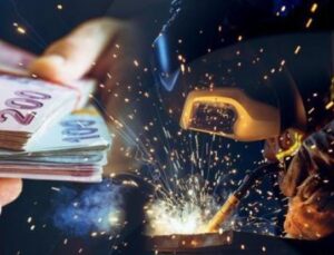 2026 Asgari Ücret Artışı: Uzmanlardan Çarpıcı Tahminler ve Masadaki Rakamlar!