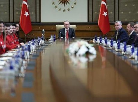 Cumhurbaşkanı Erdoğan, Şampiyon Sporcuları Ağırladı: “Gurur Tablosu İçin Teşekkürler!”