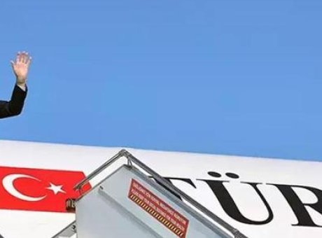 Cumhurbaşkanı Erdoğan Türkmenistan’da! Resmi Törenle Karşılandı