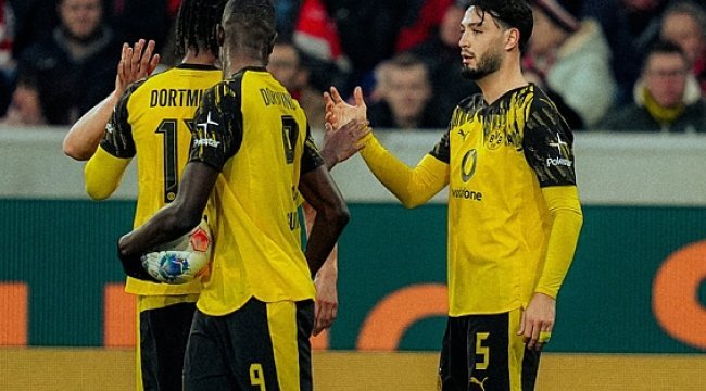 Dortmund 10 Kişiyle Direndi Ama Freiburg’a Dur Diyemedi!