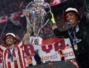 Efsane Kaleci Muslera, Finalde Şampiyonluk İçin Savaşacak!