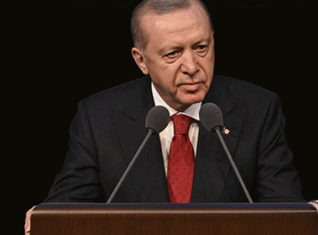 Erdoğan’dan Yargı Uyarısı: “Hukuk Kaidelerini Öğrenmeliler”