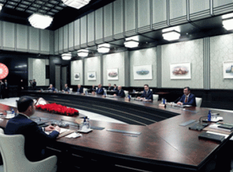 Kabineden Kritik Adımlar: Asgari Ücret ve Terörsüz Türkiye Gündemde!