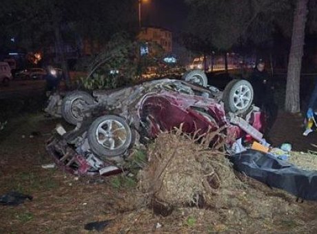 Kontrolü Kaybeden Otomobil Takla Attı: Feci Kaza Can Aldı