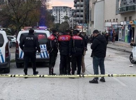 Restoranda Silahlı Saldırı: Kaba Davranışlar Kanlı Bir Kavga Başlattı