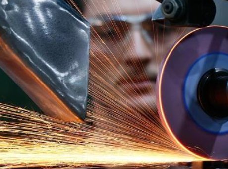 Sanayi Üretiminde Şaşırtıcı Artış: Hangi Sektörler İvme Kazandı?