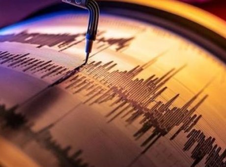 Sındırgı’da Bir Gece Daha Sarsıldı: 3,7 Büyüklüğündeki Deprem Neler Getirecek?