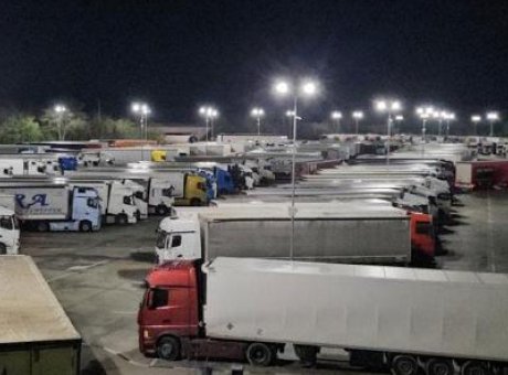 TIR Sürücülerinin Kabusu: Bulgaristan’da 32 Kilometrelik Kuyrukta Bekleyiş