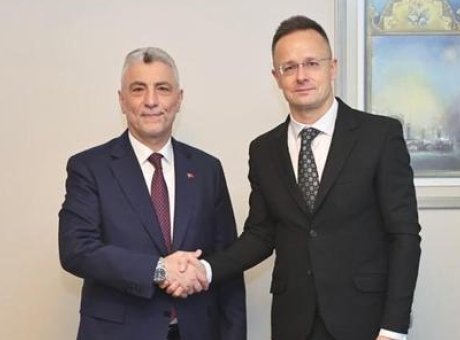 Türkiye ile Macaristan Arasında Tarihi Ticaret Rekoru: 5 Milyar Dolar Hedefi!