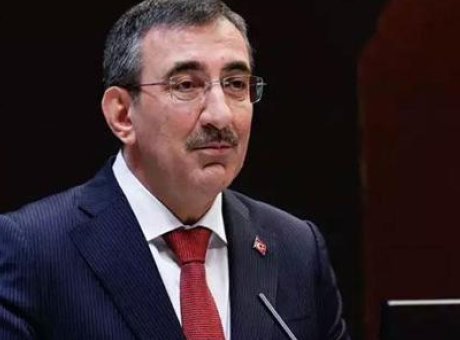 “Türkiye’de Anayasa Değişimi İçin Tarihi Çağrı: İşbirliği Şart!”